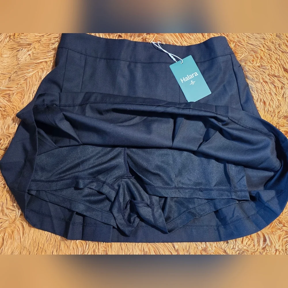 HALARA Black Pleated Skater Skirt with Built-In Shorts - Picture 3 of 6